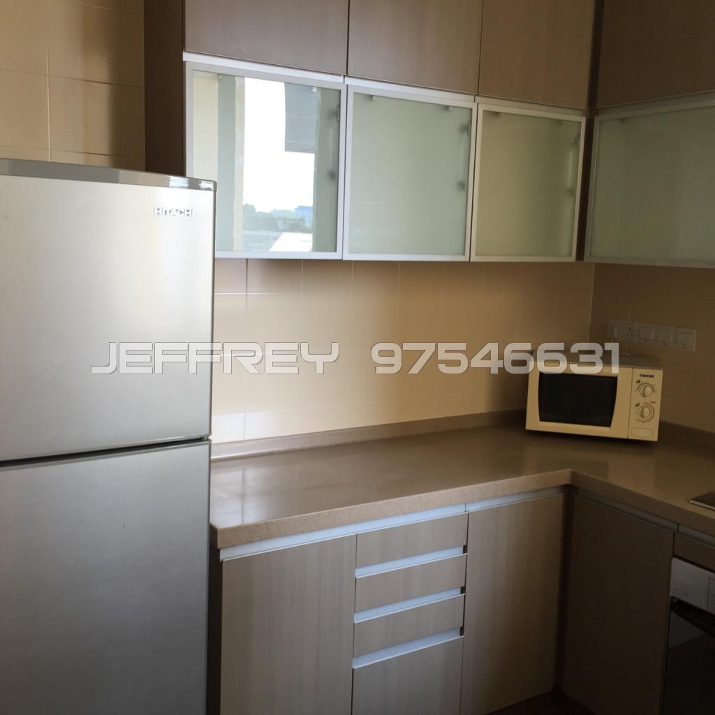 Grosvenor View (D14), Condominium #105994862